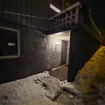 Appartement Arctic With Parking And Outdoor Area